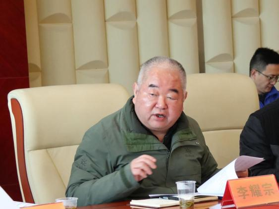 8181801威尼斯召开2022版人培方案创新创业课程开课指导意见研讨会(图5)